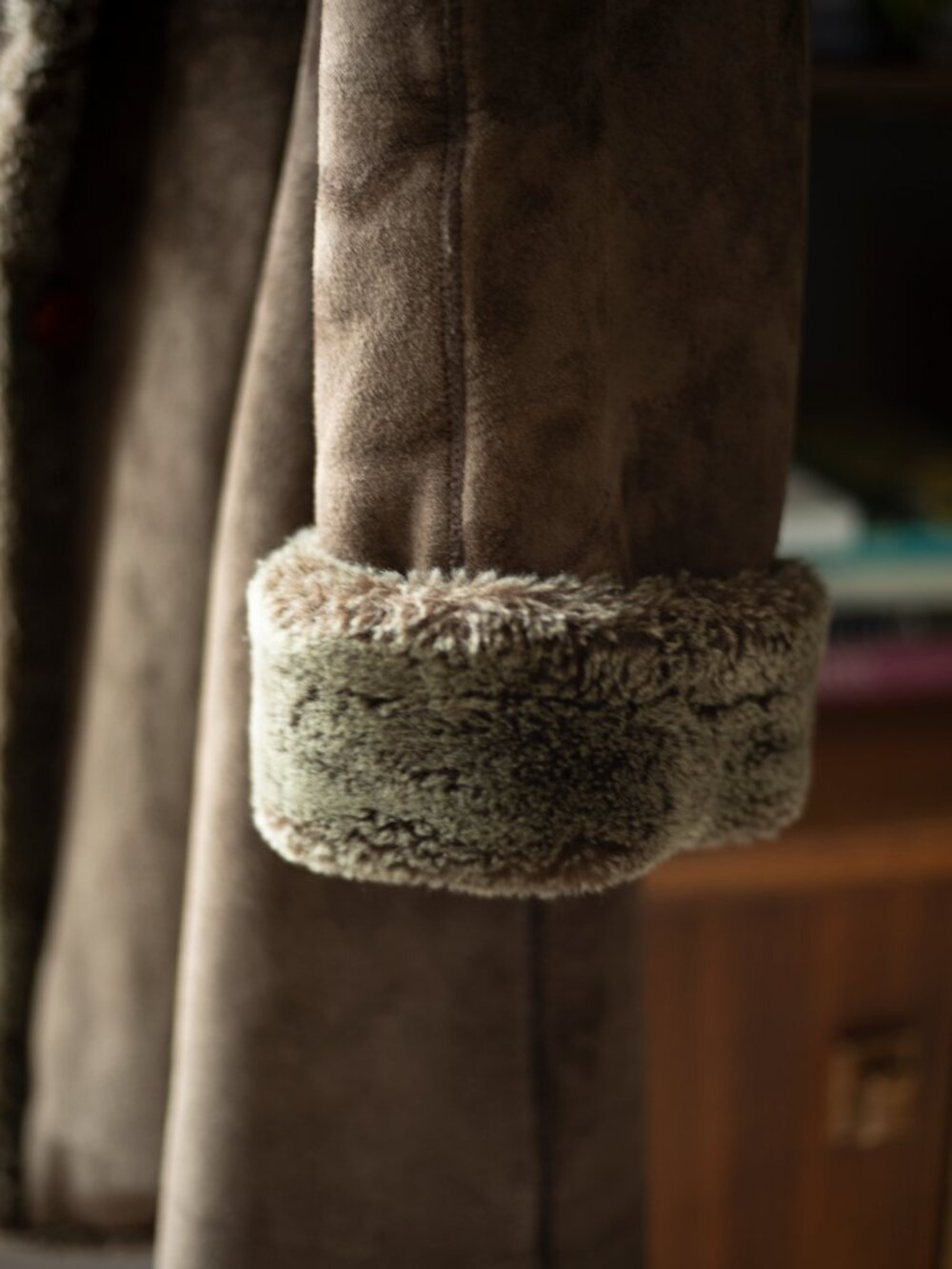 Vintage Genuine Suede Shearling Penny Lane Coat M/L Brown Curly Fur Trim - Picture 5 of 6